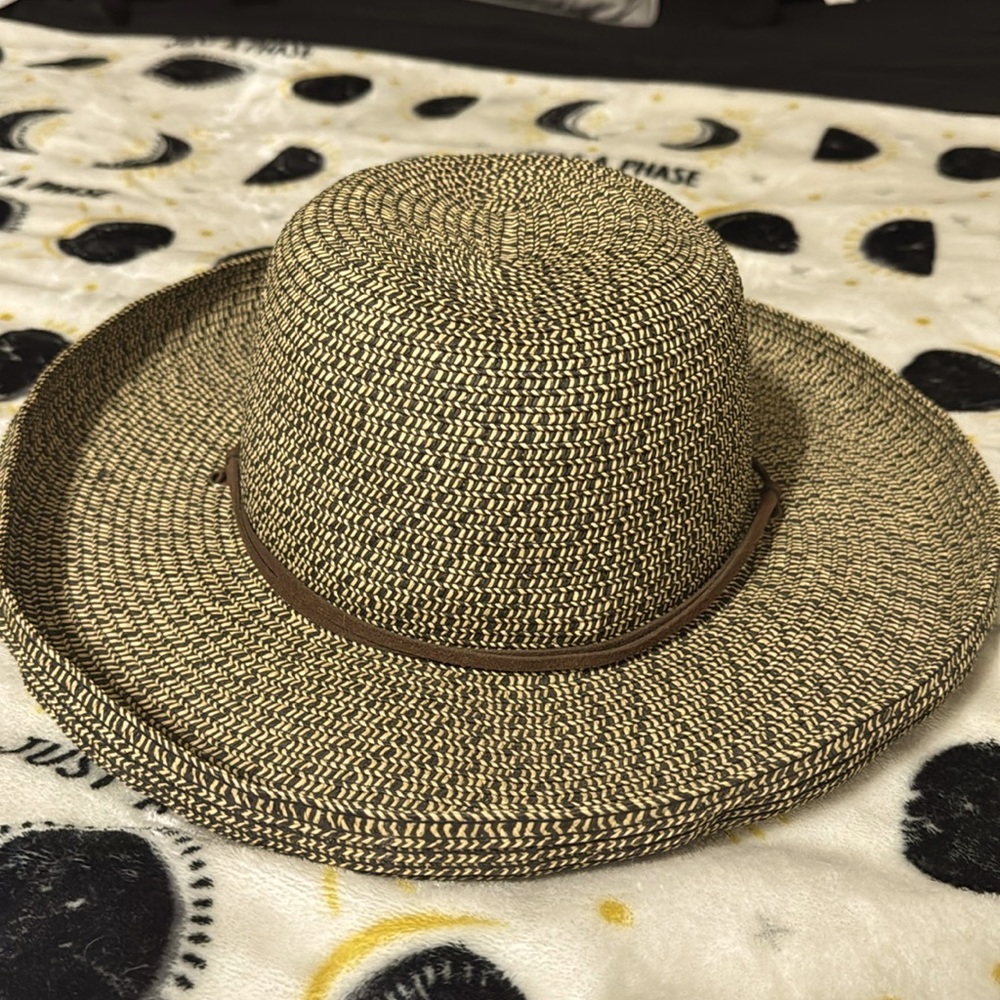Women’s sun hat